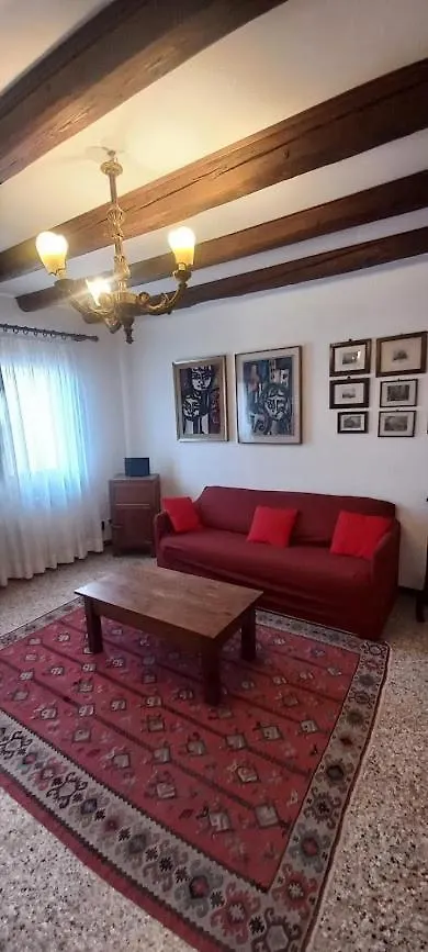 Venezianamente Apartments - Venice City Centre 0*,  Italy