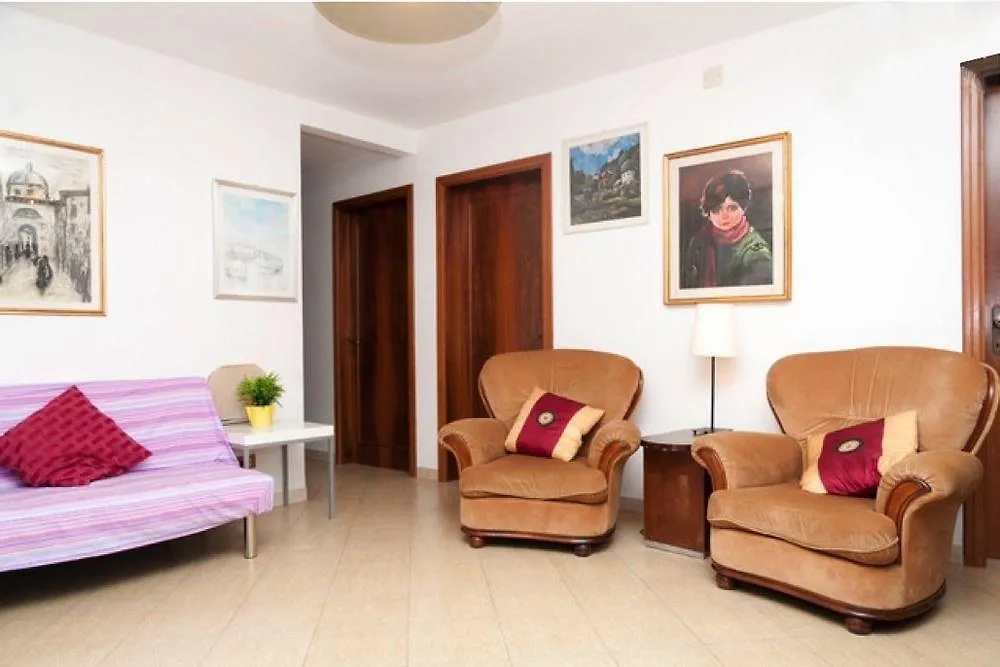 Venezianamente Apartments - Venice City Centre 0*,