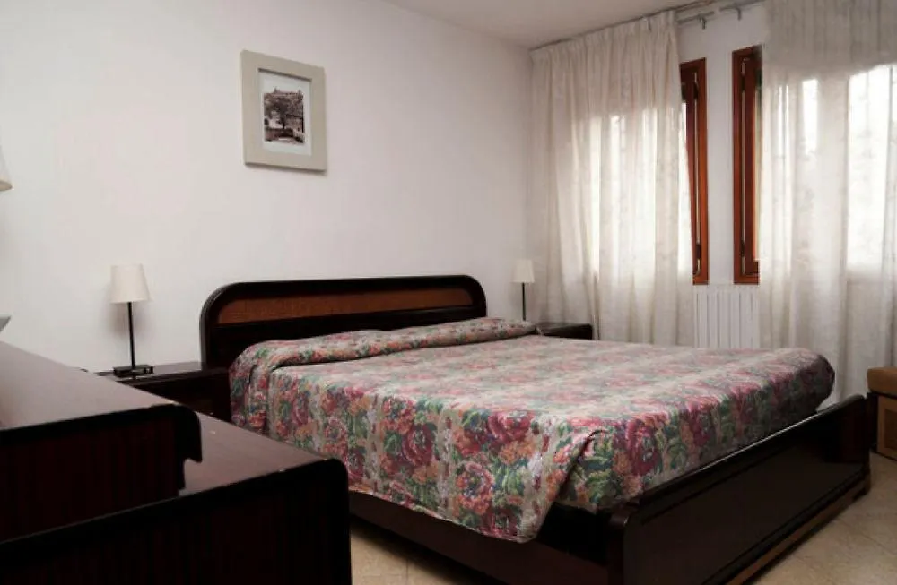 Venezianamente Apartments - Venice City Centre